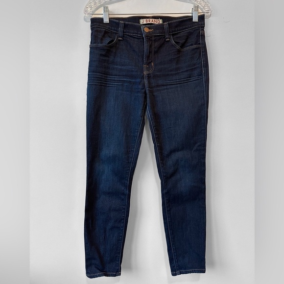 J Brand Denim - SOLD J Brand Midrise Medium Wash Skinny Jean Blue Starless 29